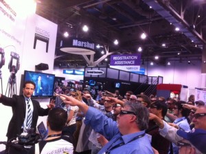 NewYork_corporate_magician-Simon_Winthrop__performs_magic_ vegas_NV_89119_for_a_convention at amazing special event manhattan,ny 11230